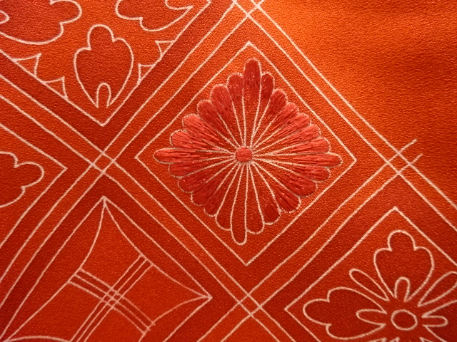  花菱模様刺繍ロング絵羽道行コート